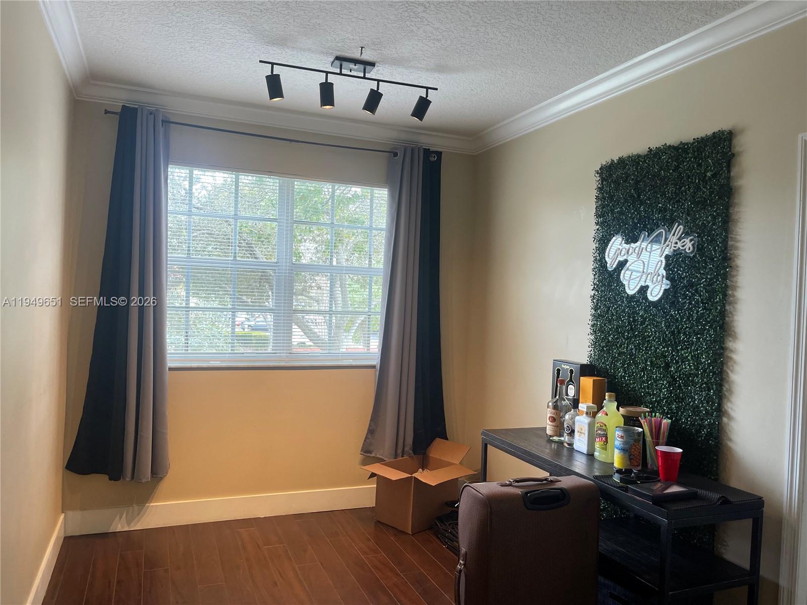 MARQUESA CONDO - Residential Lease