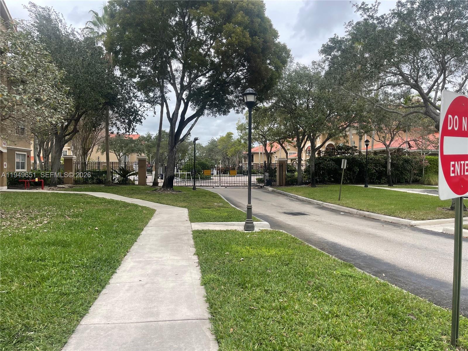 MARQUESA CONDO - Residential Lease