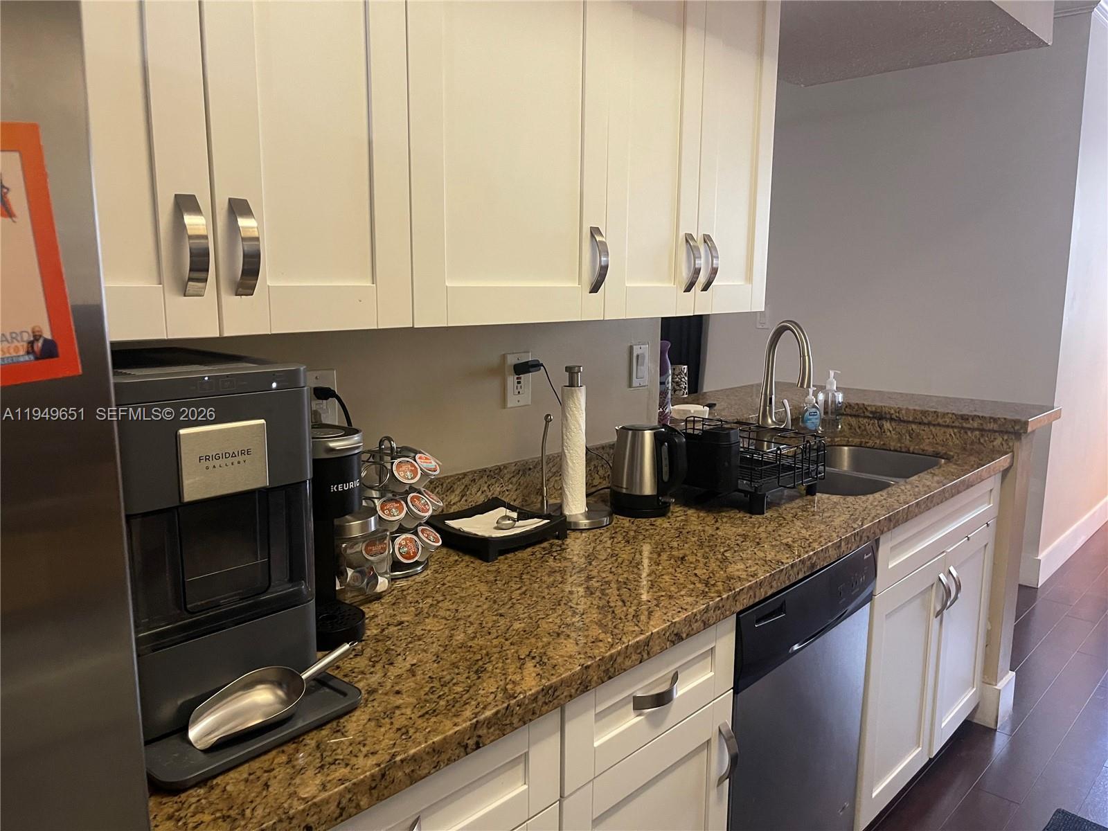 MARQUESA CONDO - Residential Lease