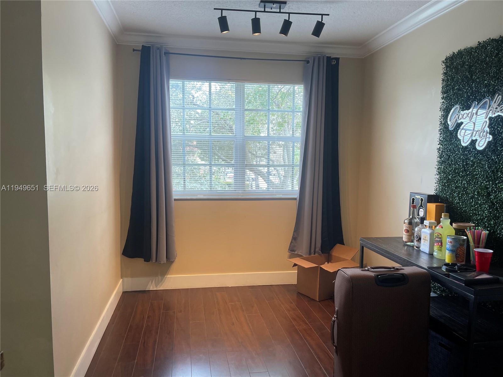 MARQUESA CONDO - Residential Lease