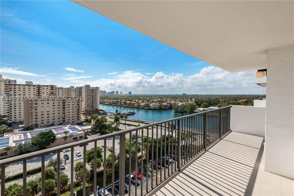 1201 S Ocean Dr 1206S