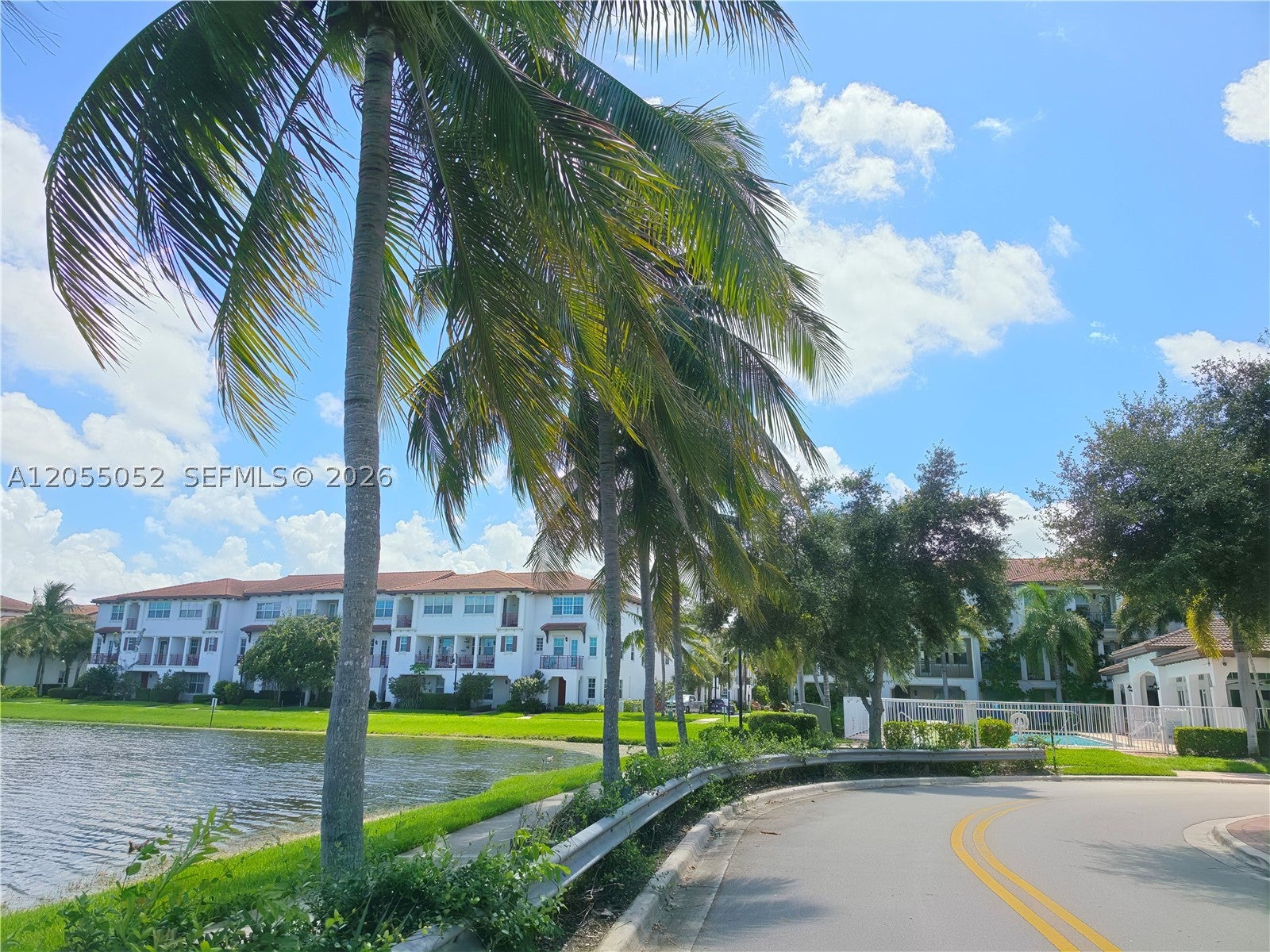 2813 SW 119th Way, Miramar FL 33025