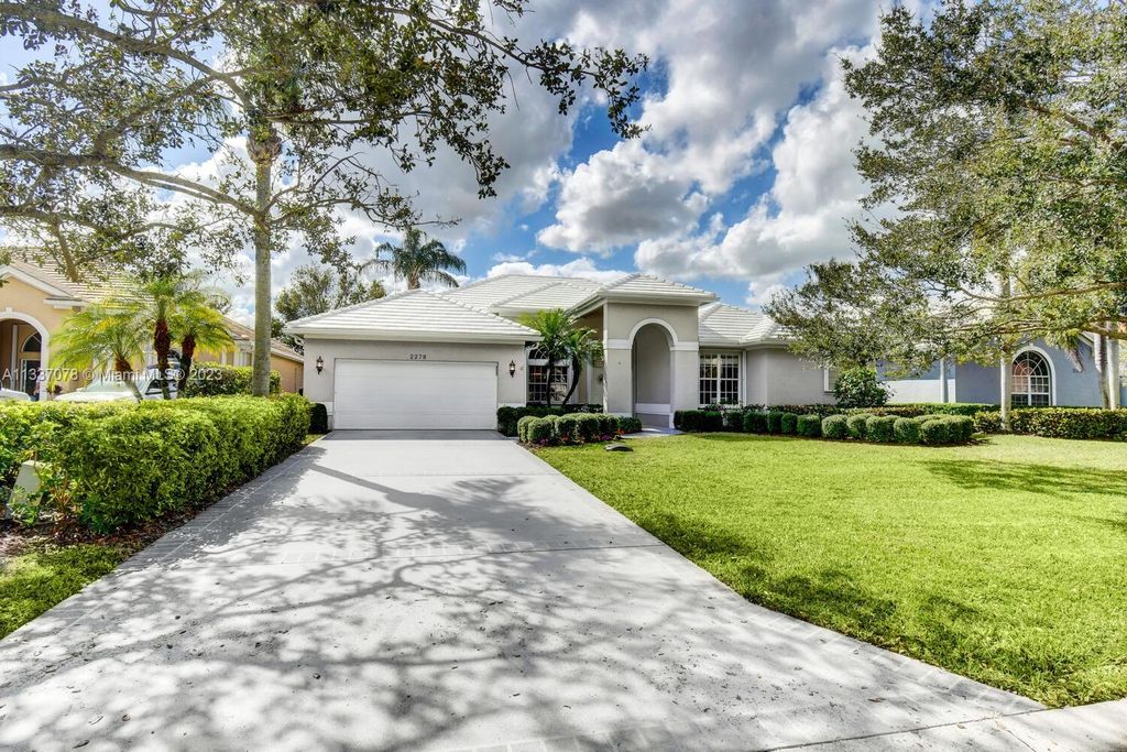 Photo of 2278 SW Whitemarsh Way, Palm City, FL 34990 (MLS # A11337078)