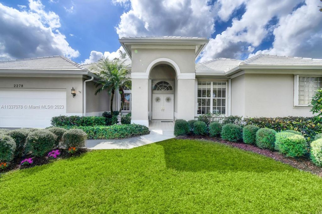 Photo of 2278 SW Whitemarsh Way, Palm City, FL 34990 (MLS # A11337078)