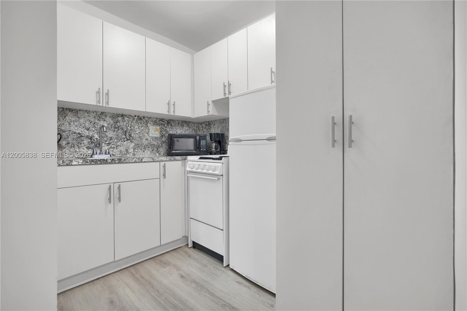 WYNWOOD PARK - Residential