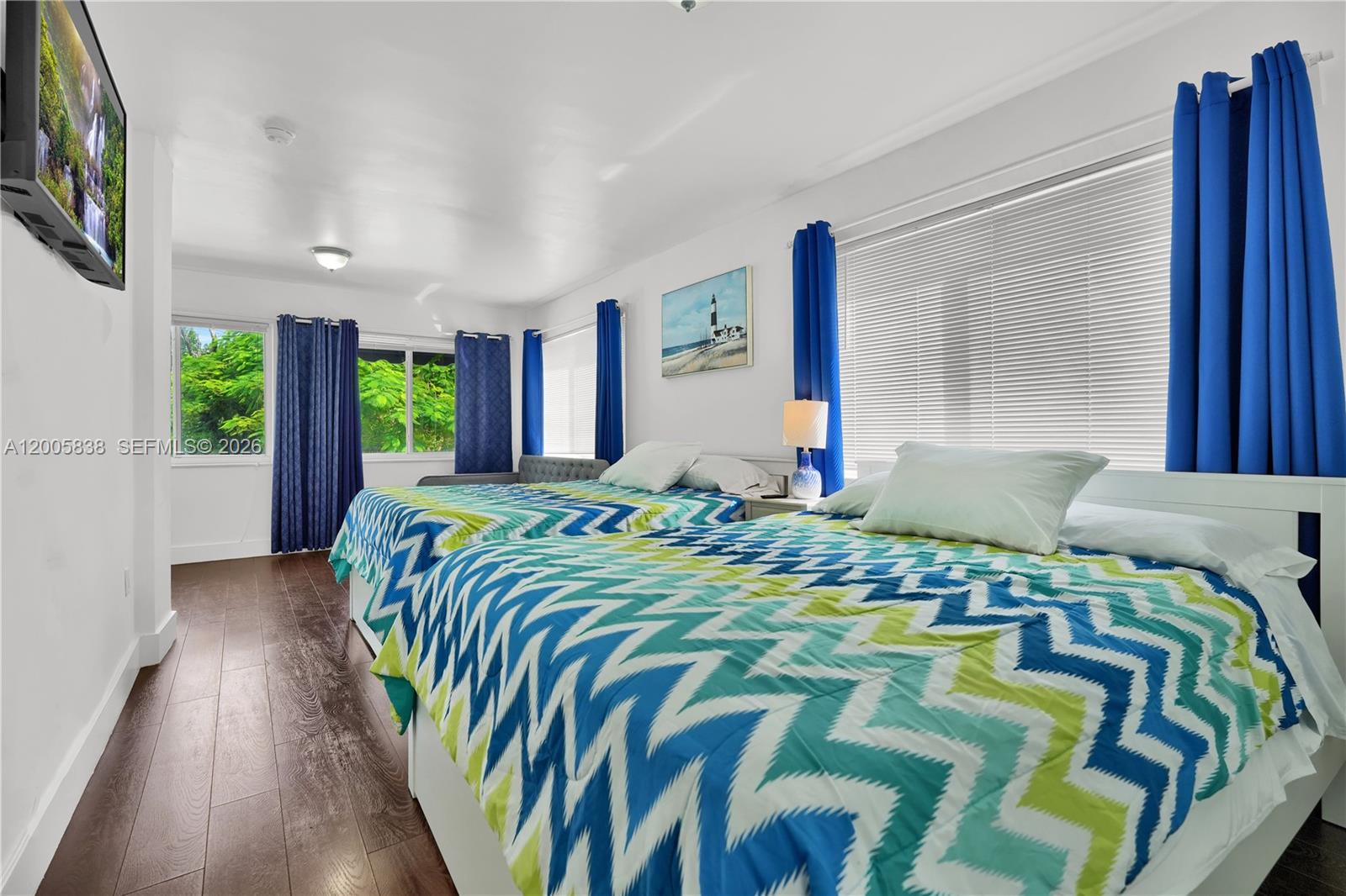 WYNWOOD PARK - Residential