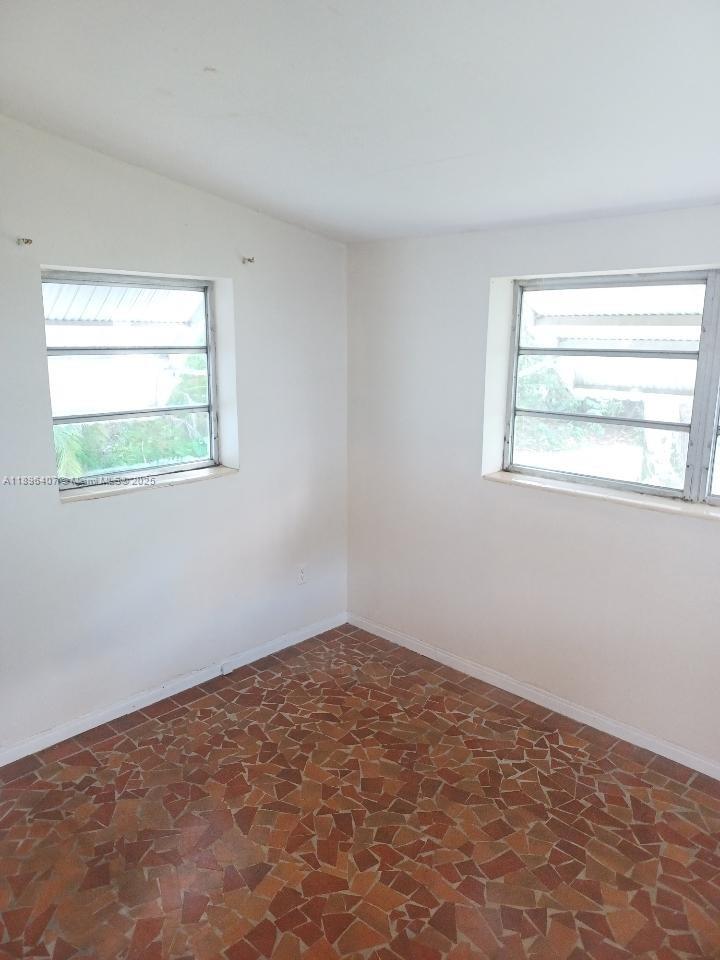 CORAL GATE SEC C - Residential Lease