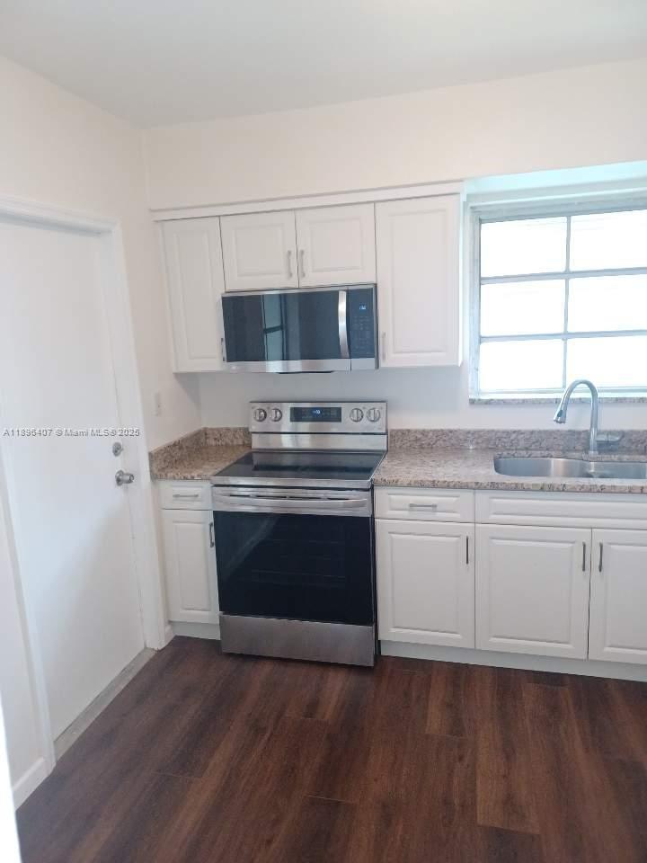 CORAL GATE SEC C - Residential Lease