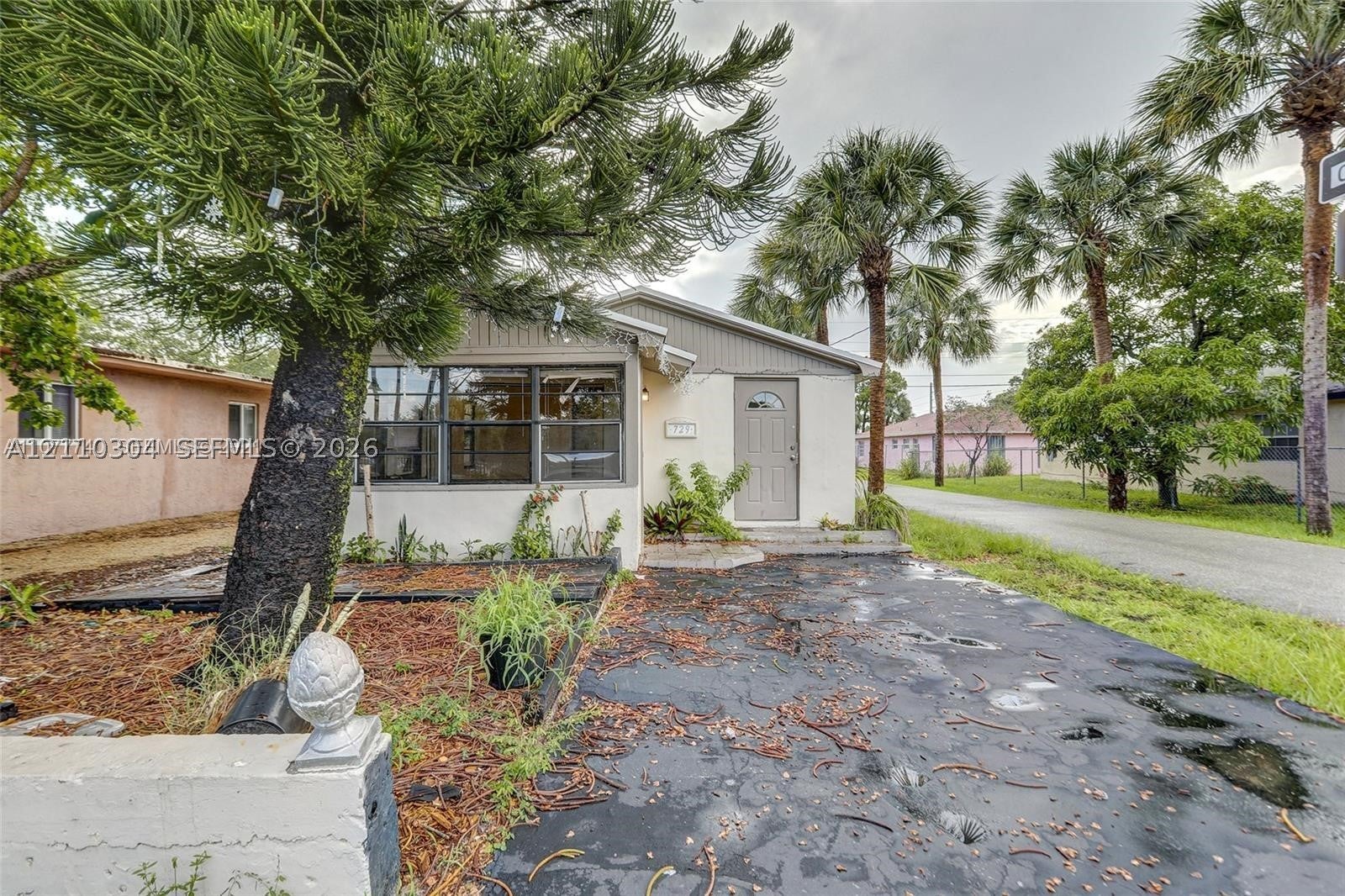 729 NW 19th Ave, Fort Lauderdale FL 33311