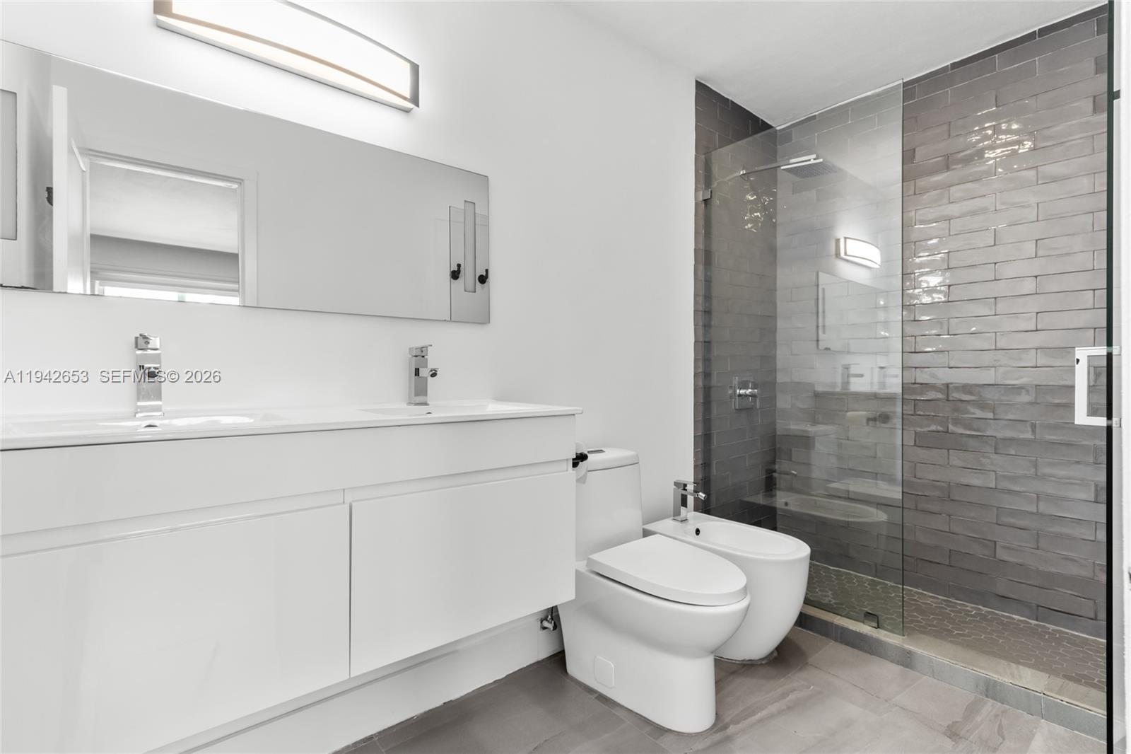 STADLER GROVE ADDN NO 1 - Residential Lease