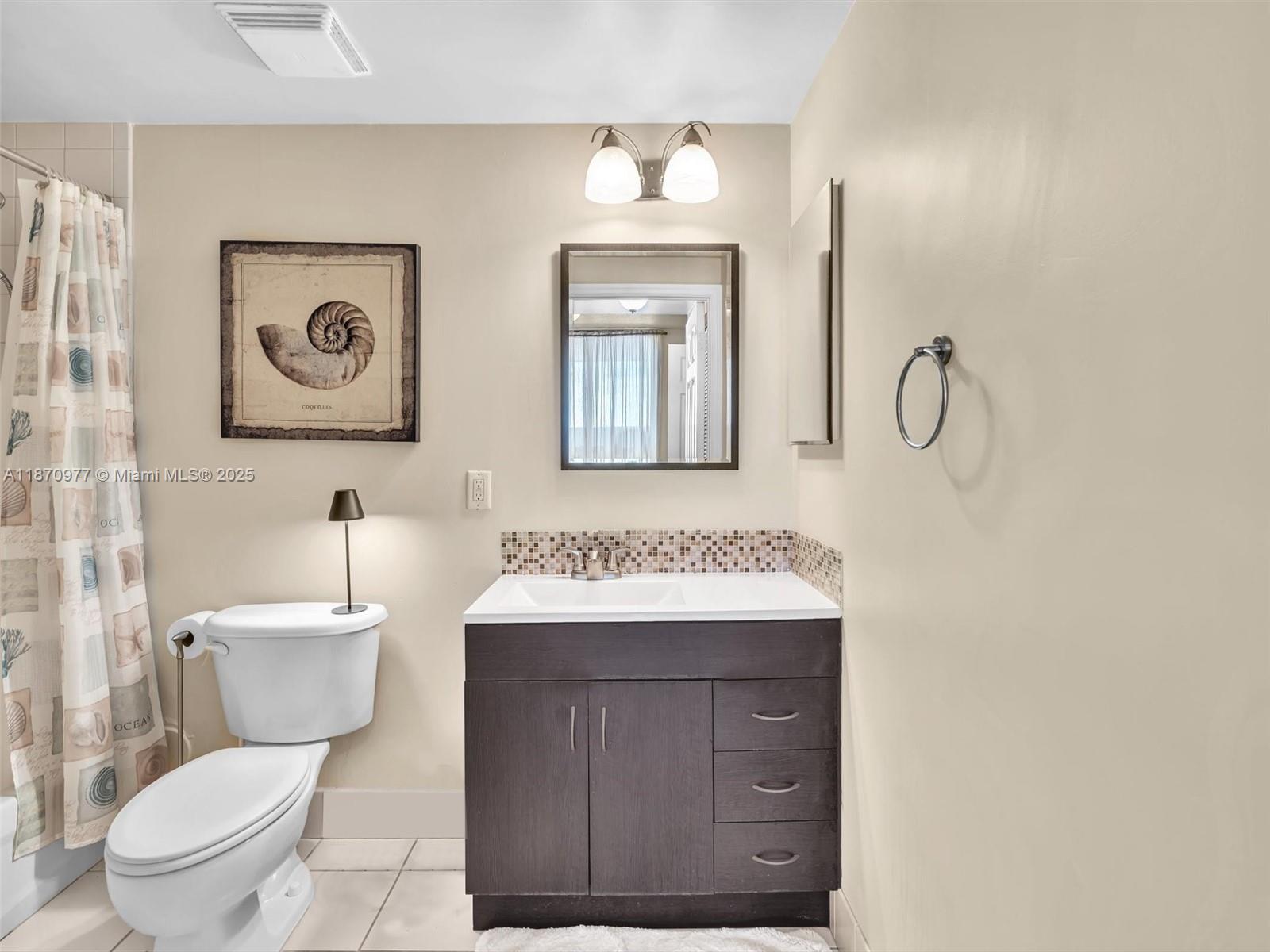 GATEWAY TO THE GROVE COND - Residential