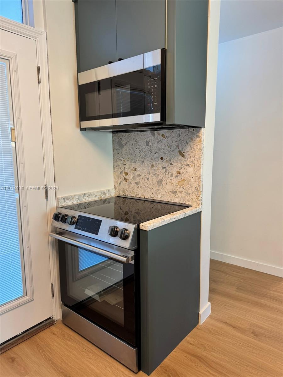 THE PARK GARDENS CONDO - Residential Lease