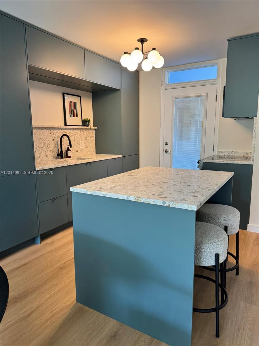 THE PARK GARDENS CONDO - Residential Lease