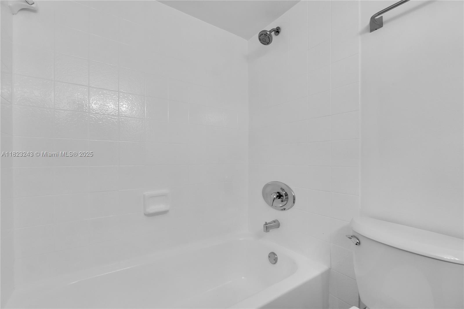 HARDING GARDENS CONDO - Residential Lease