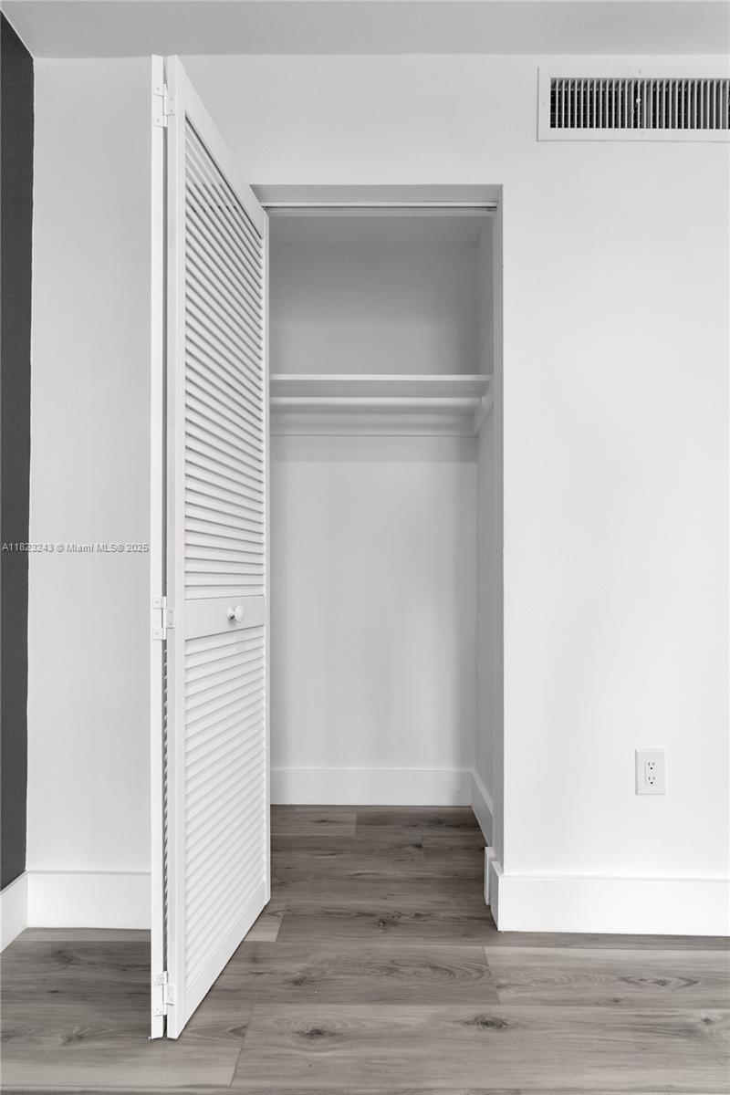 HARDING GARDENS CONDO - Residential Lease