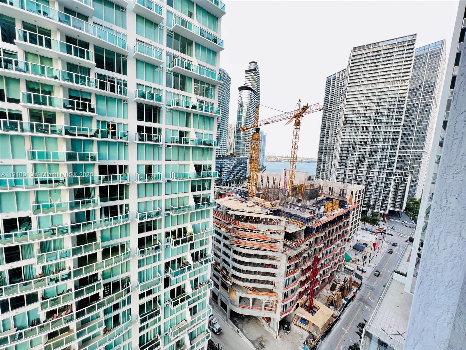 MY BRICKELL CONDO - Residential Lease