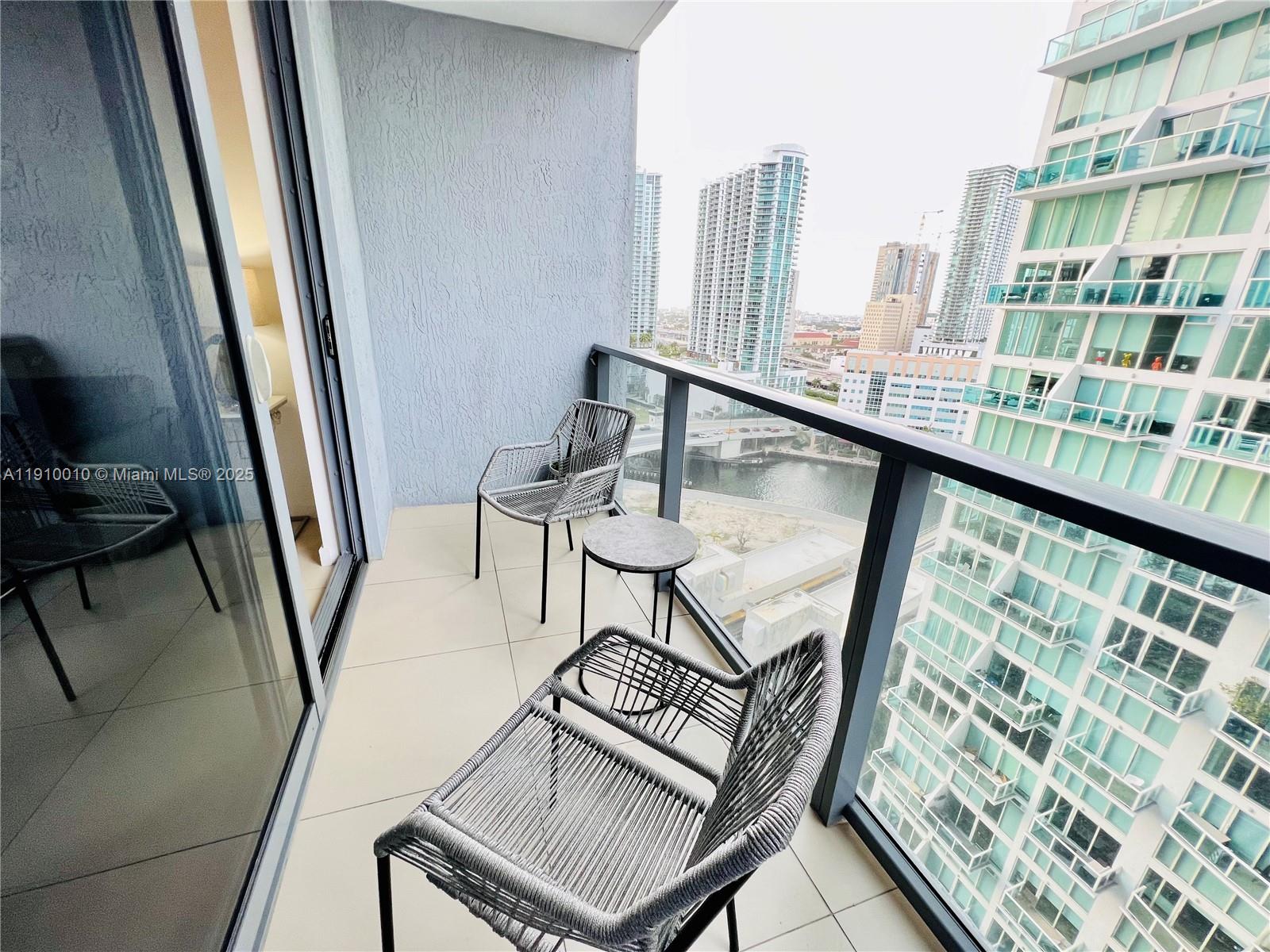 MY BRICKELL CONDO - Residential Lease