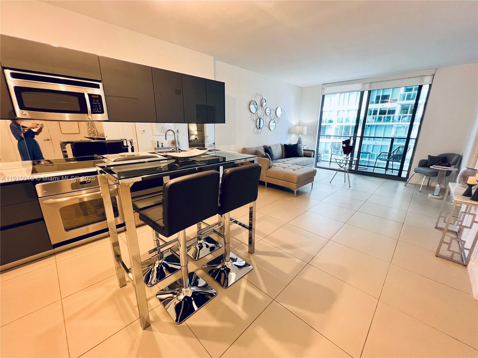 MY BRICKELL CONDO - Residential Lease