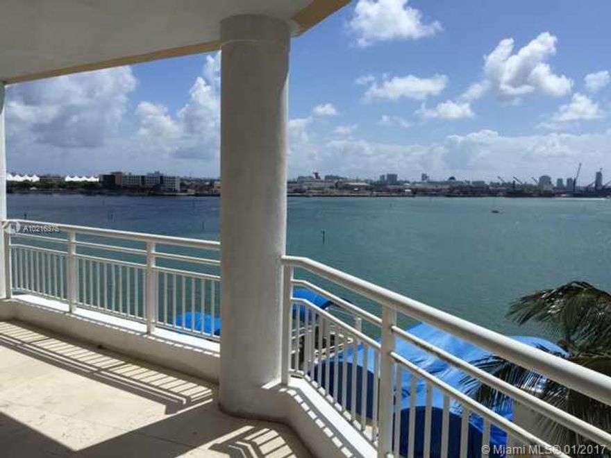 Spectacular unit on beautiful and private Brickell Key. Enjoy a spacious floor plan with phenomenal bay views. The unit has barely ever been lived in. Floors, kitchen and bathrooms like new. Over sized kitchen with a large eat in breakfast area. The unit comes with two excellent side by side parking spots. Furnished or unfurnished.