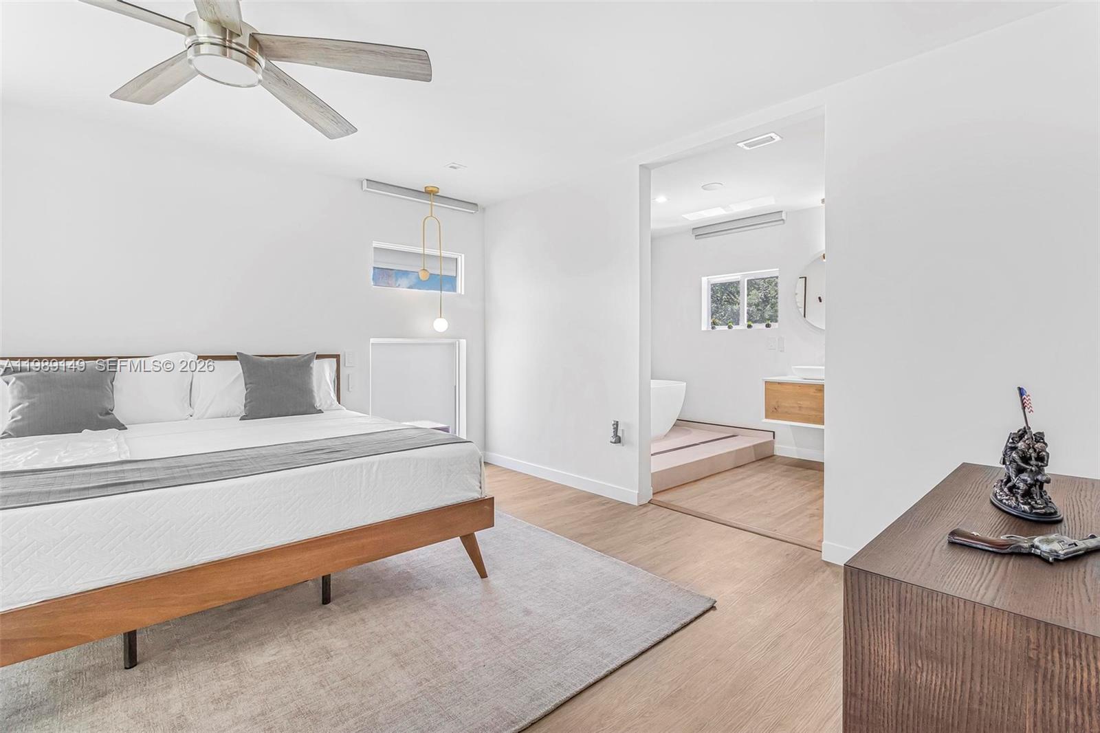 OMNI ESTATES 2ND ADDN - Residential