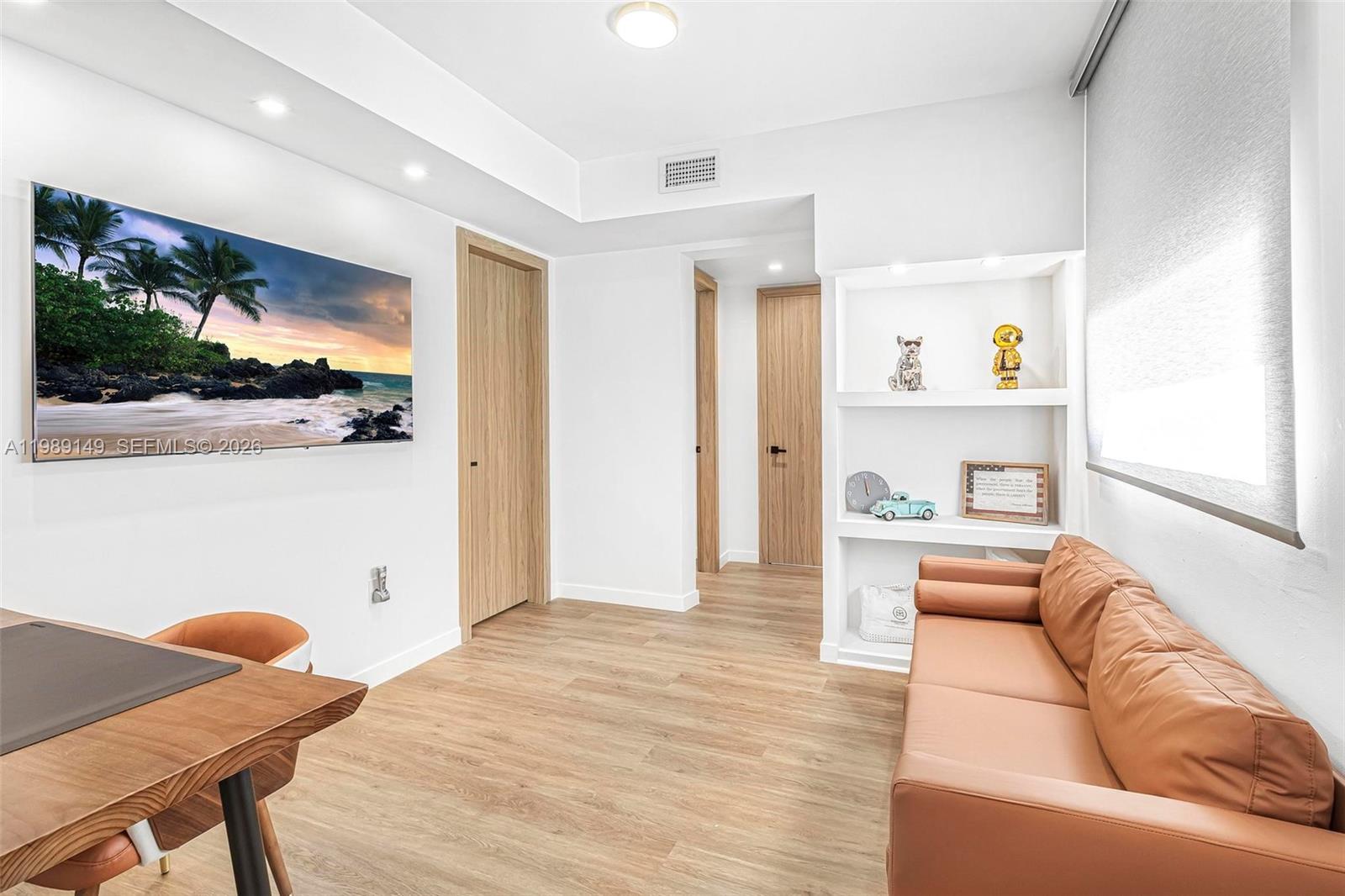 OMNI ESTATES 2ND ADDN - Residential