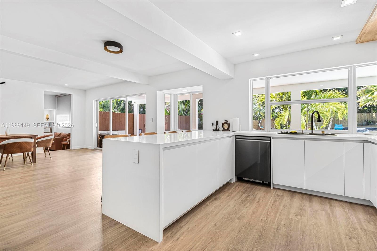 OMNI ESTATES 2ND ADDN - Residential