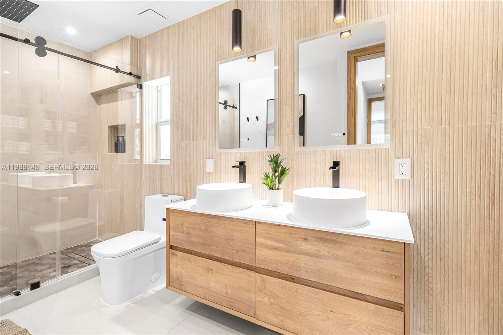 OMNI ESTATES 2ND ADDN - Residential