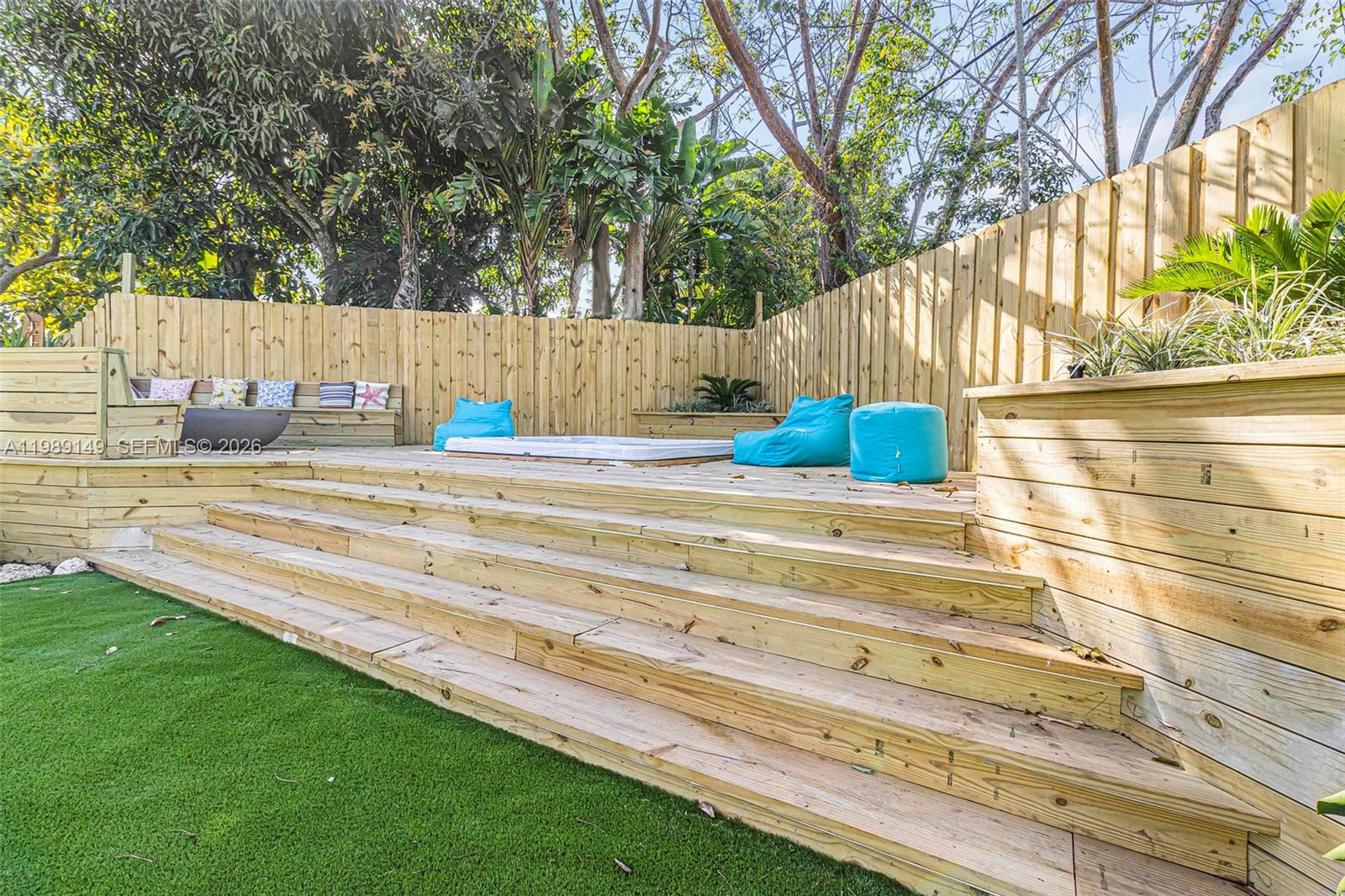 OMNI ESTATES 2ND ADDN - Residential