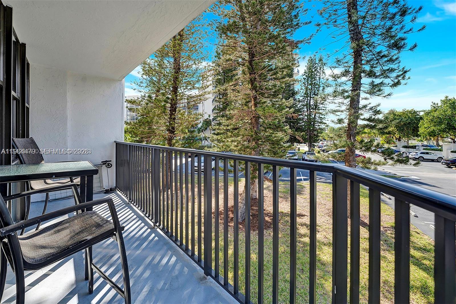 OCEANVIEW PARK CONDO - Residential Lease