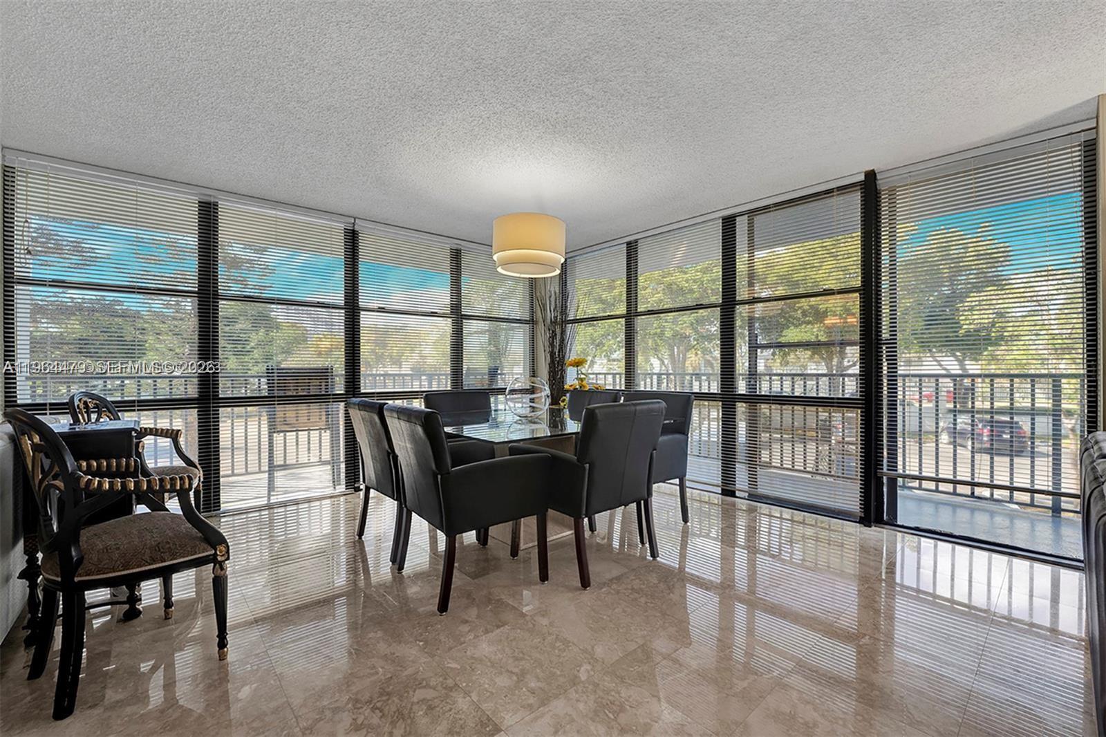 OCEANVIEW PARK CONDO - Residential Lease
