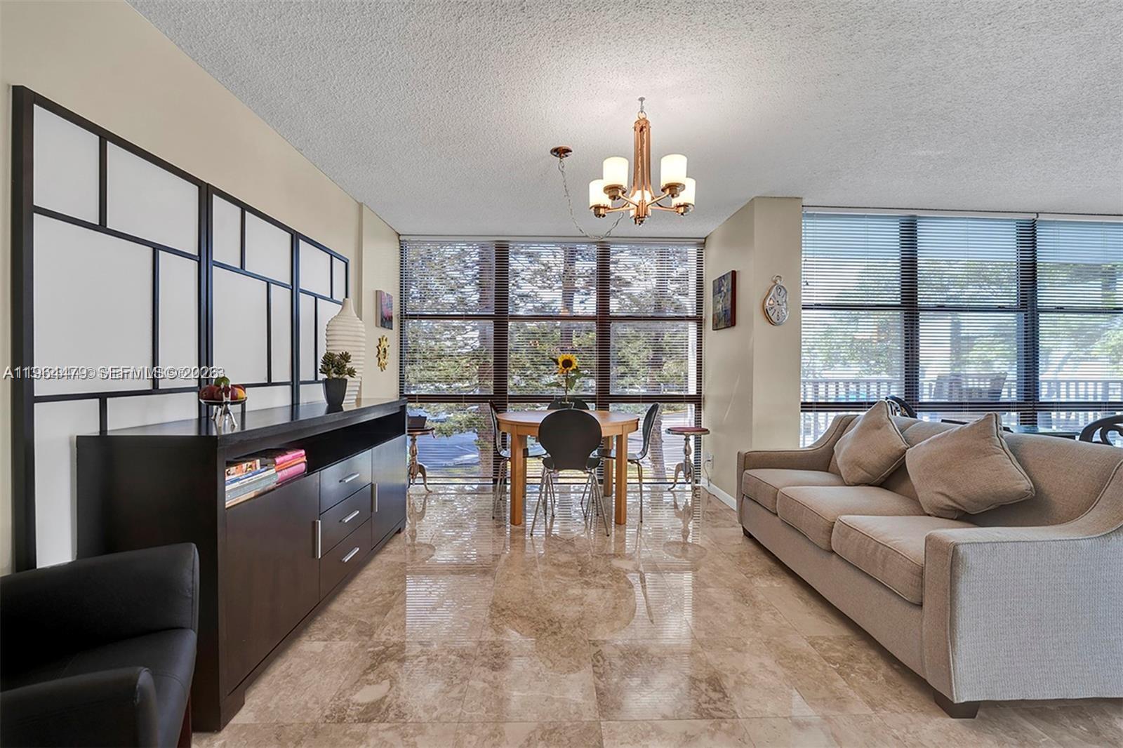 OCEANVIEW PARK CONDO - Residential Lease