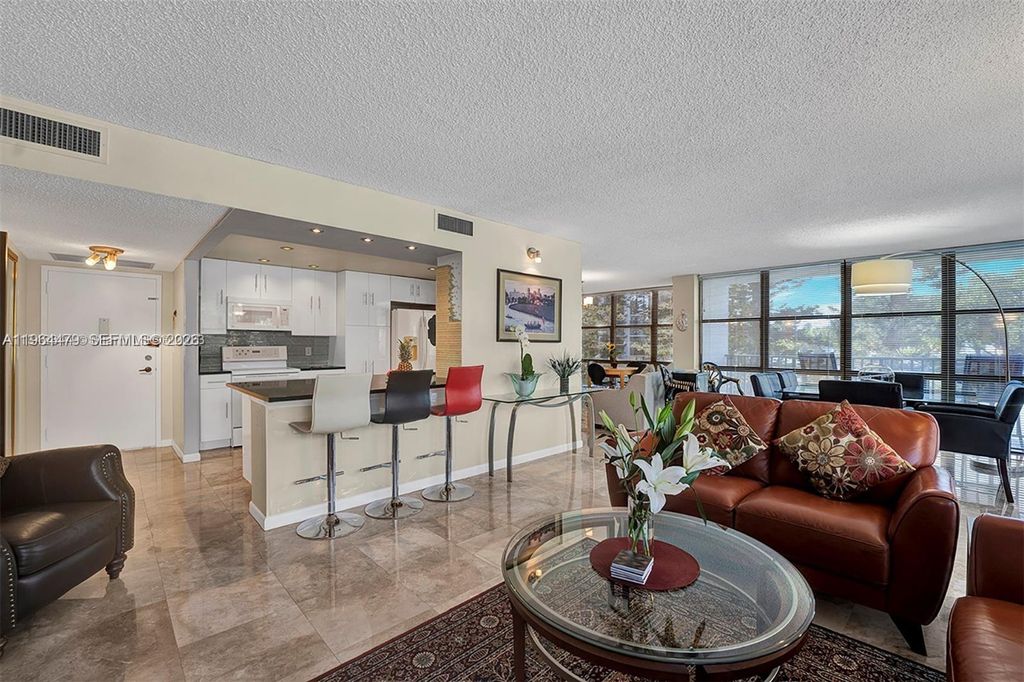 Photo of 1000 Parkview Dr #231, Hallandale Beach, FL 33009 (MLS # A11964479)