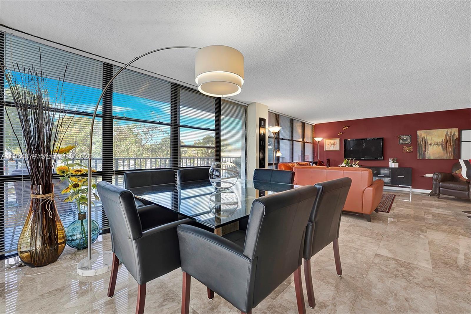 OCEANVIEW PARK CONDO - Residential Lease