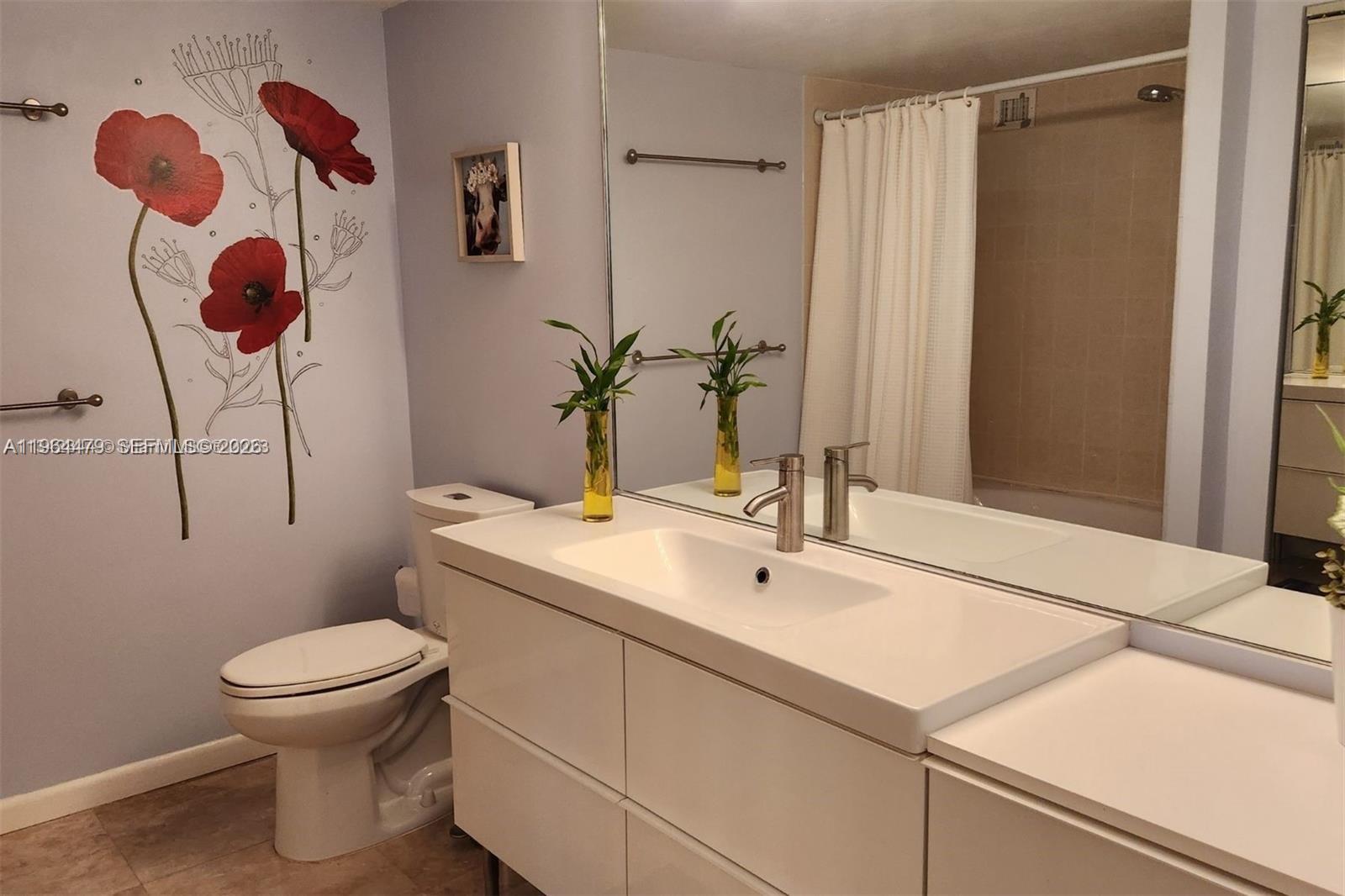OCEANVIEW PARK CONDO - Residential Lease