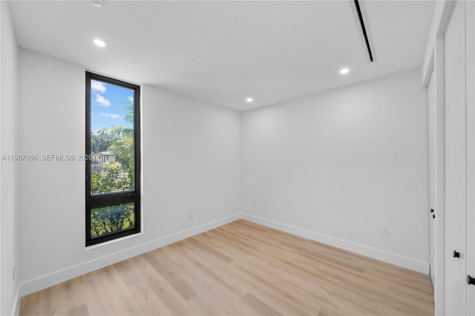 BUENA VISTA HEIGHTS EXTEN - Residential