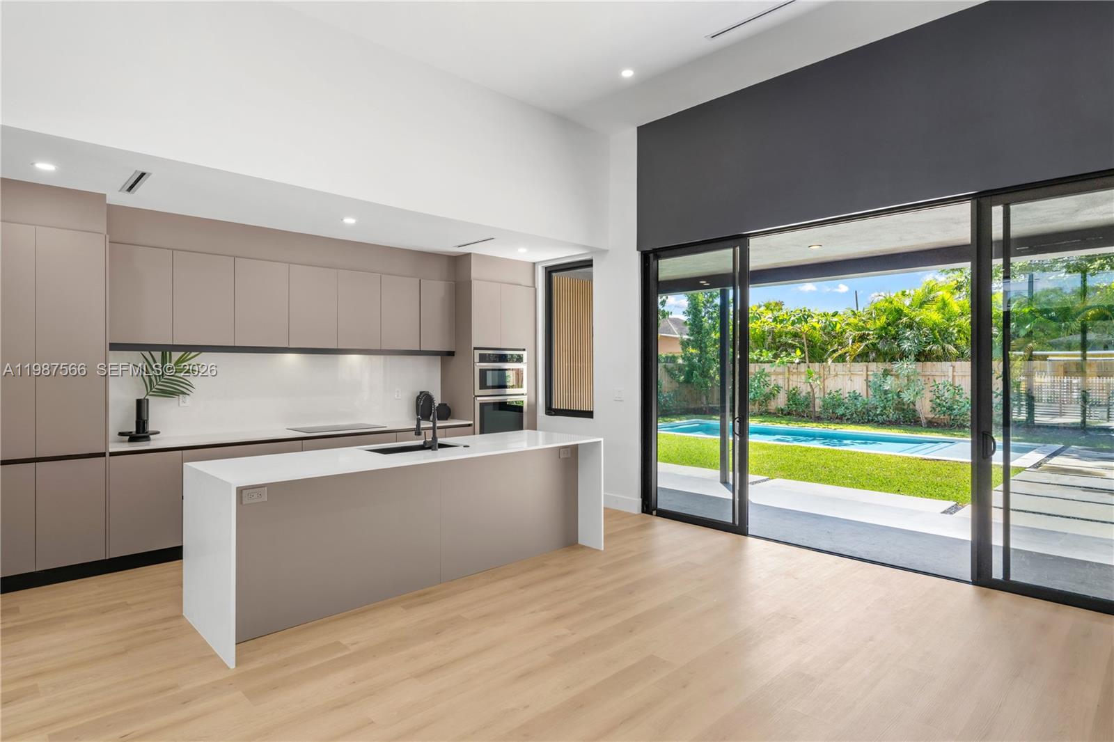 BUENA VISTA HEIGHTS EXTEN - Residential