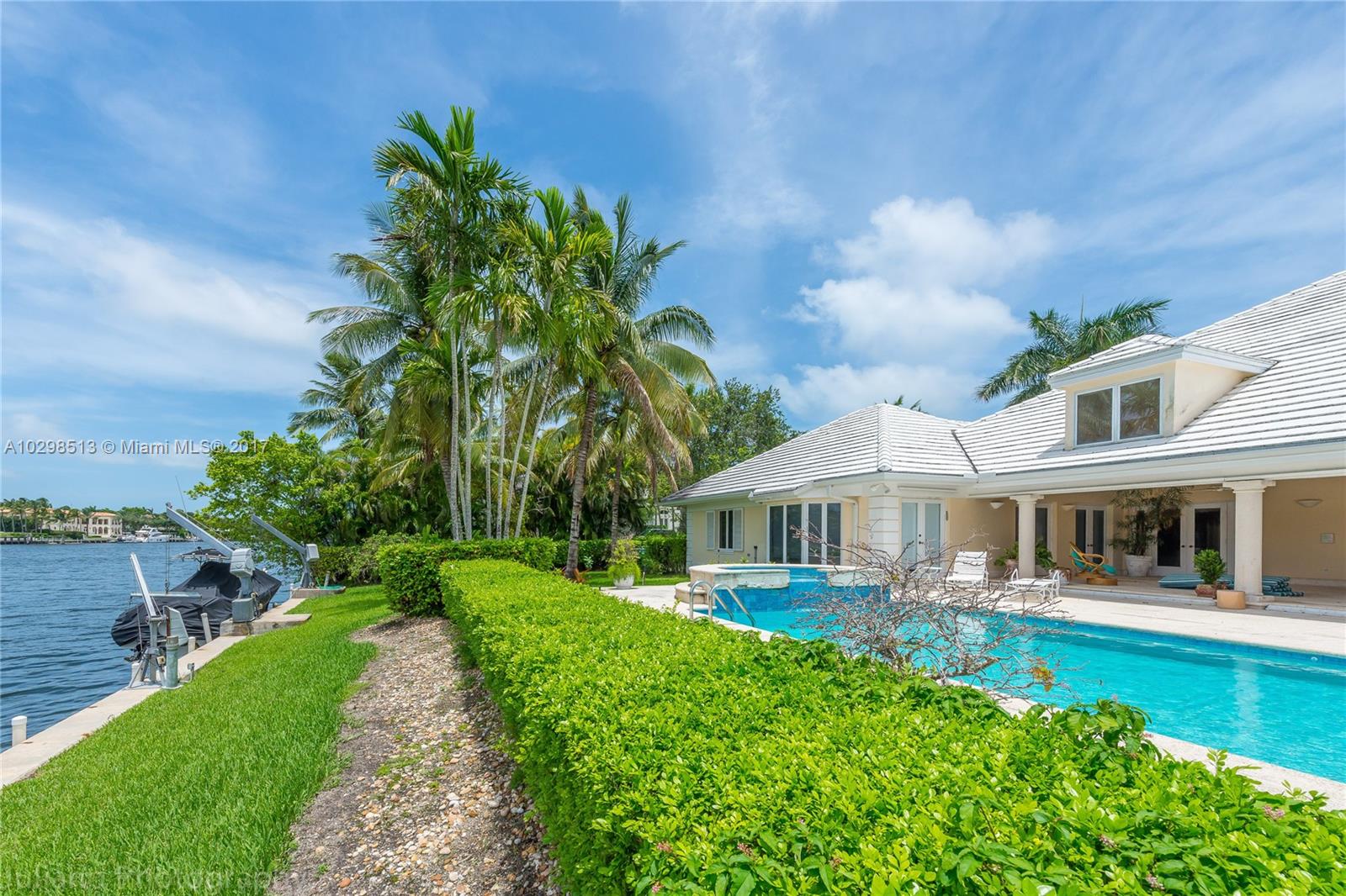 OLD CUTLER BAY SEC 1 - Residential