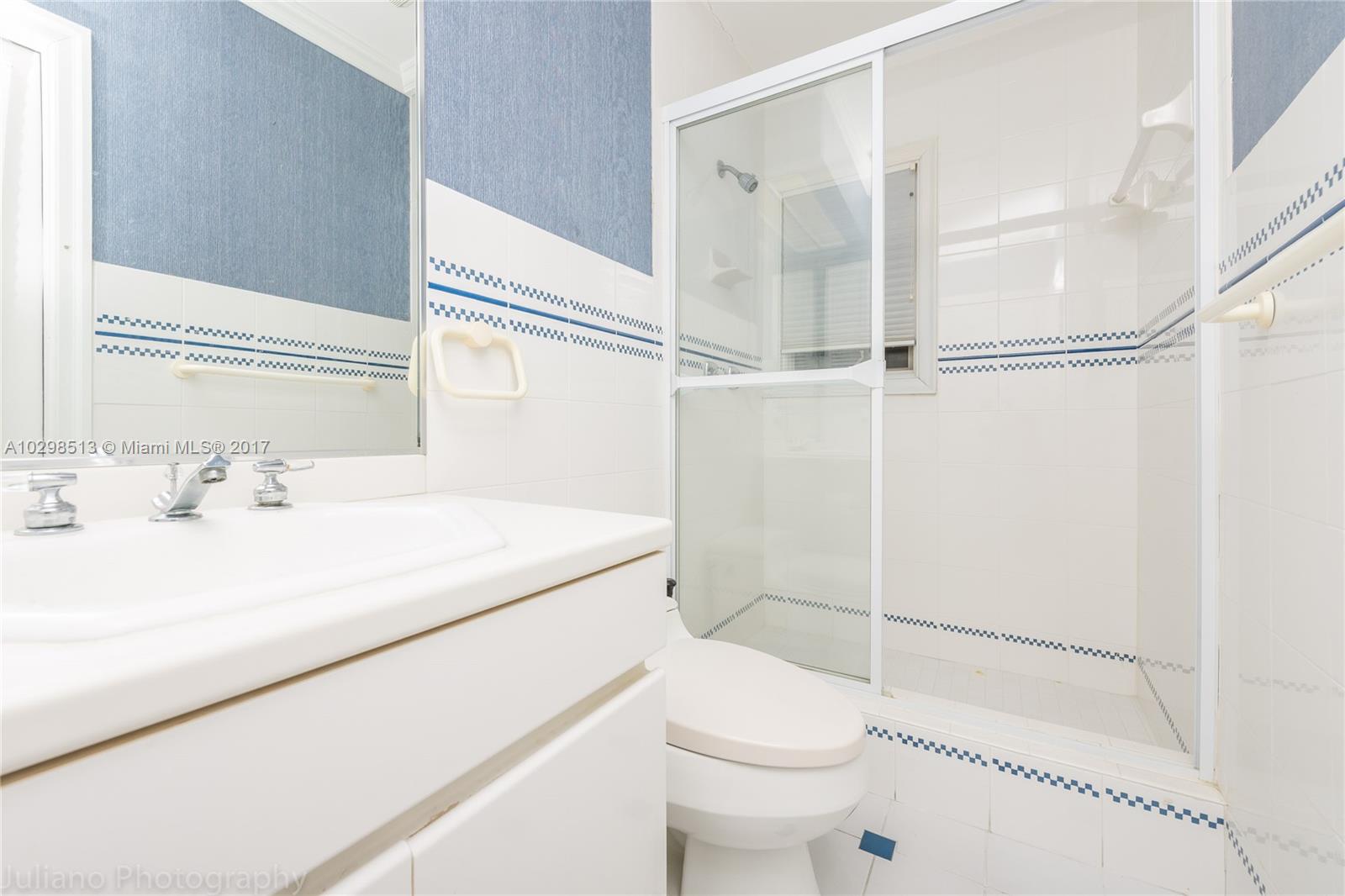 OLD CUTLER BAY SEC 1 - Residential