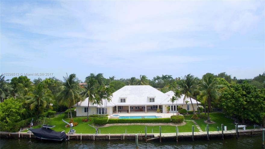 INCREDIBLE OLD CUTLER BAY 26,100 SQFT LOT & LOCATION WITH 179' OF
WATER FRONTAGE ON ONE OF THE WIDEST CANALS BACKING UP TO GABLES
ESTATES WITH EASY DIRECT BAY AND OCEAN ACCESS. EASY TO MANEUVER THE
LARGEST OF BOATS. EXISTING HOUSE IN GOOD SHAPE AND WORKABLE AS WELL-
TIMELESS DESIGN, VOLUME CEILINGS, EXPANSIVE ROOMS ALL WITH IN-SUITE
BATHS, LARGE PATIO, GREAT VIEWS, & MORE.  TAKE THE VIDEO TOUR HERE:
https://youtu.be/rHn0kcm0g1o