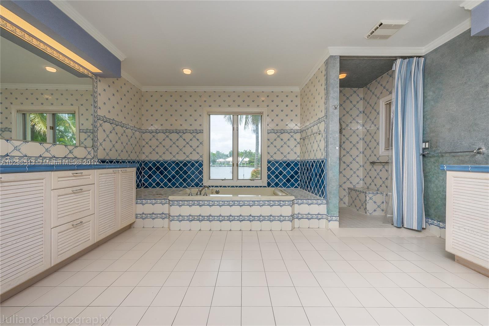 OLD CUTLER BAY SEC 1 - Residential