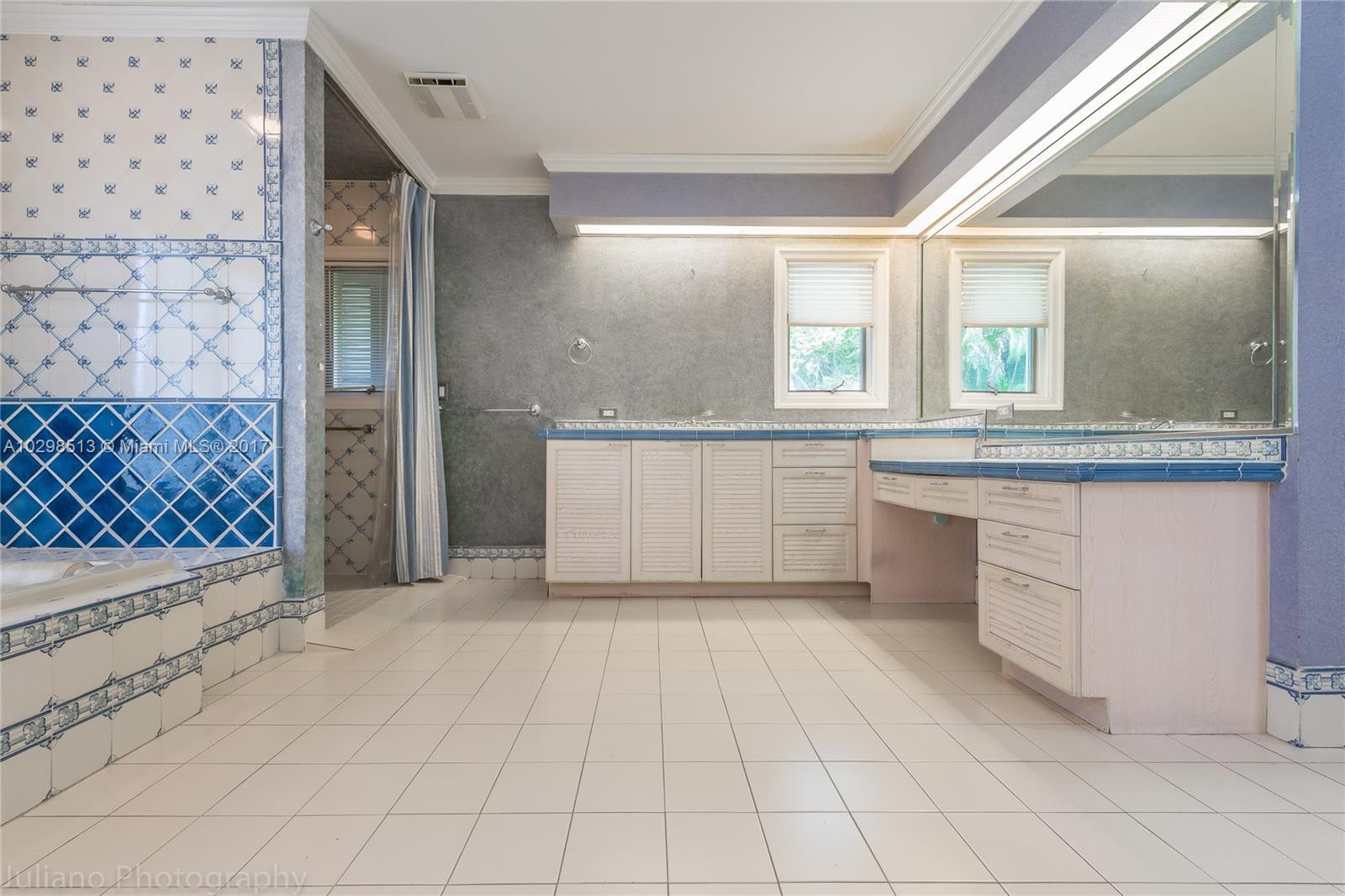 OLD CUTLER BAY SEC 1 - Residential