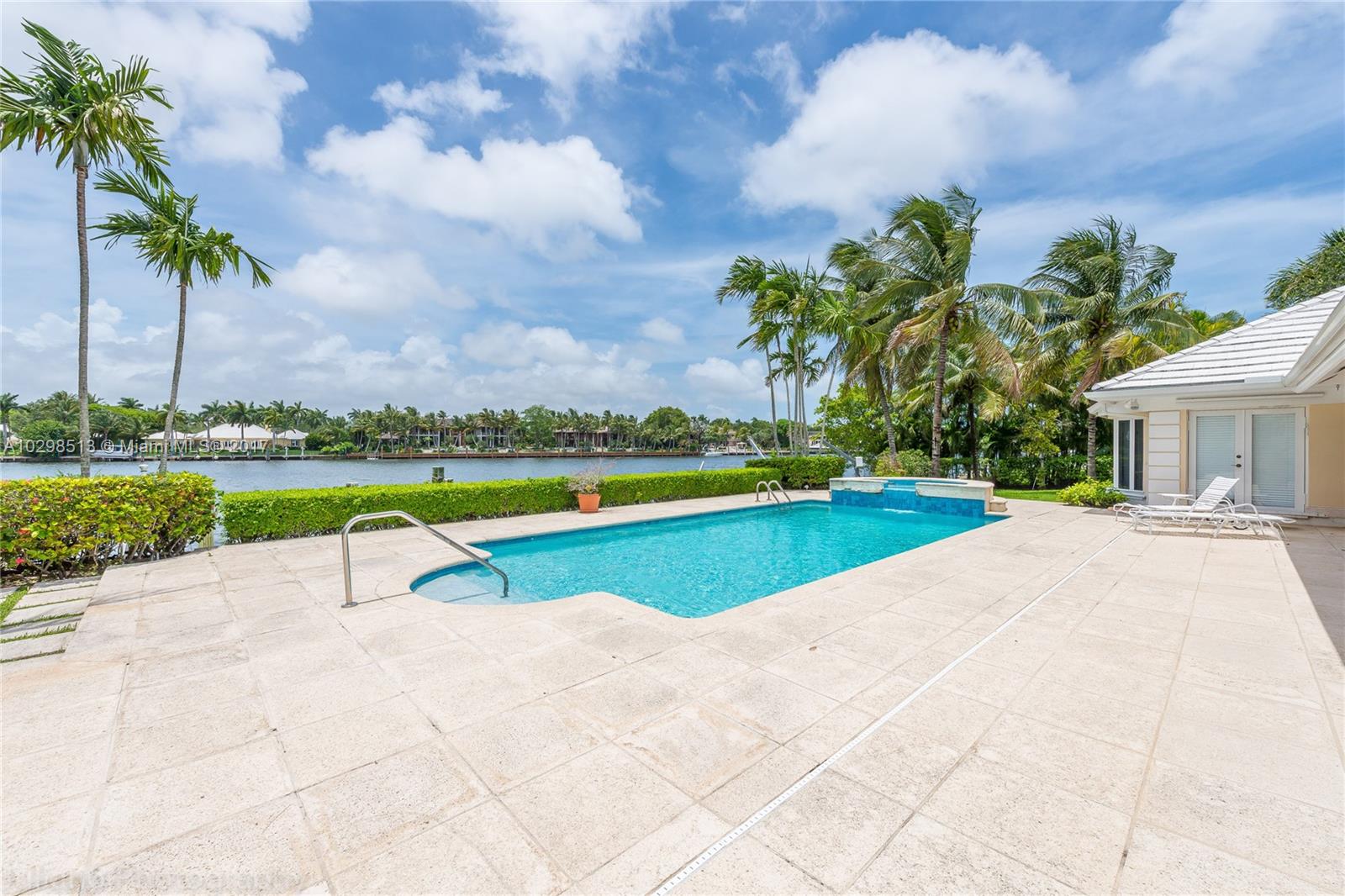 OLD CUTLER BAY SEC 1 - Residential