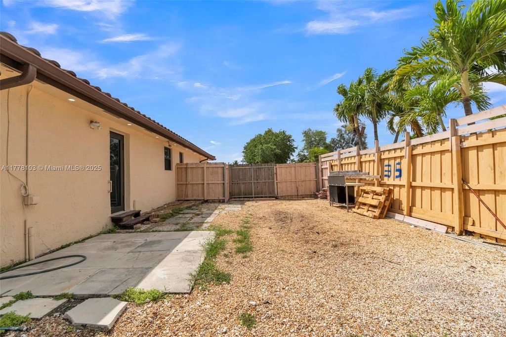 listing image 42