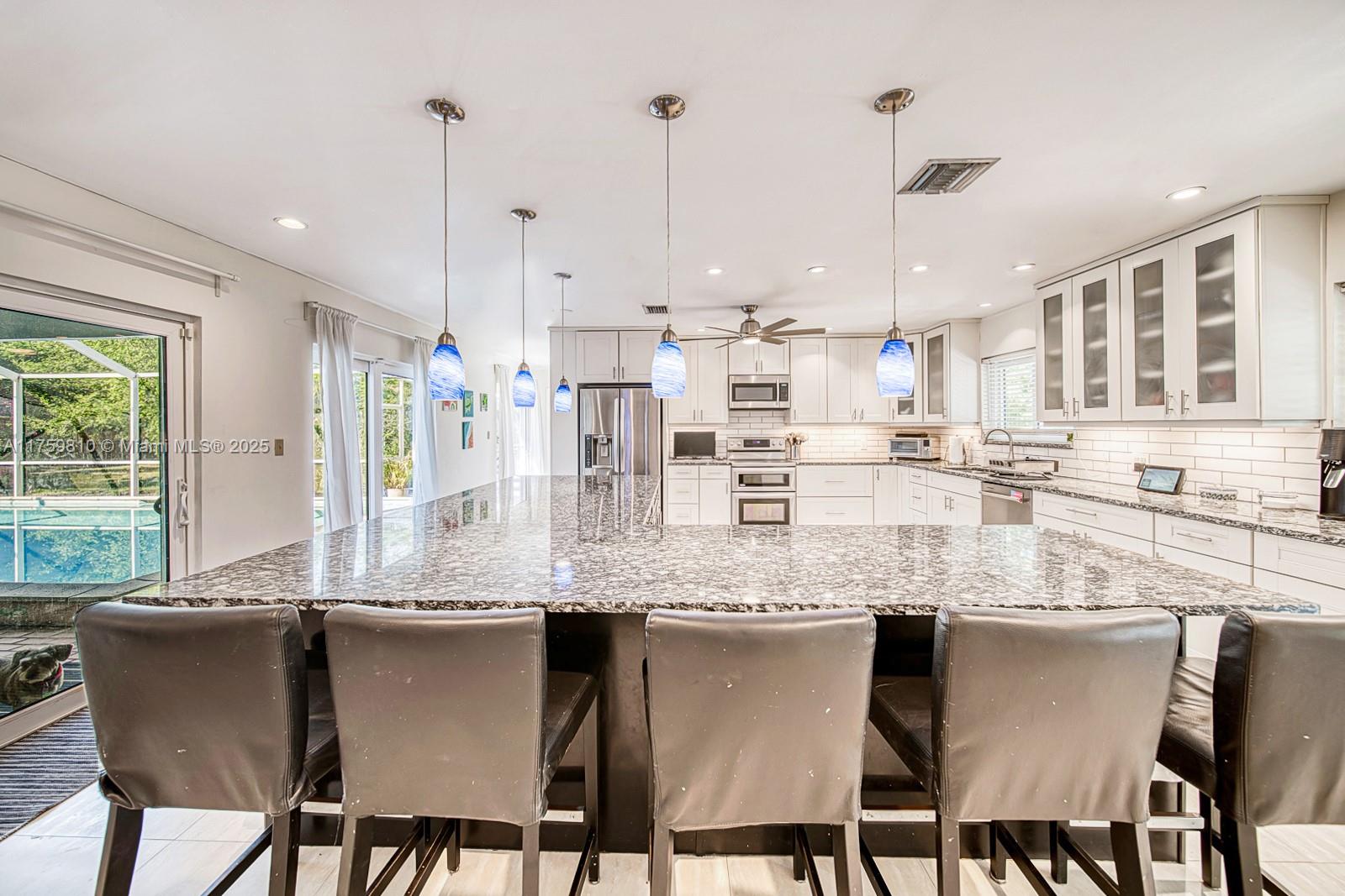 13700 SW 74th Ct