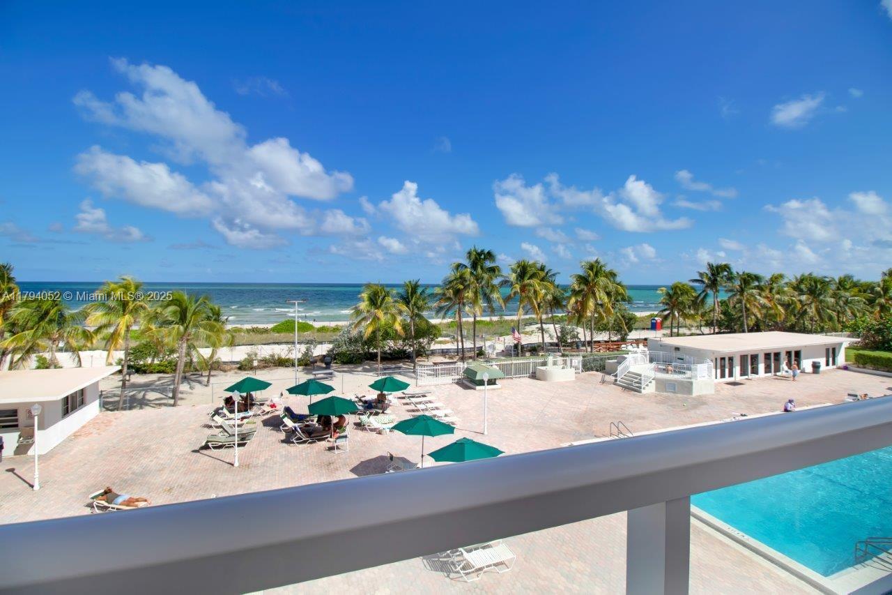 Rental Property at 5005 Collins Ave 319, Miami Beach, Miami-Dade County, Florida - Bedrooms: 2 
Bathrooms: 2  - $4,200 MO.