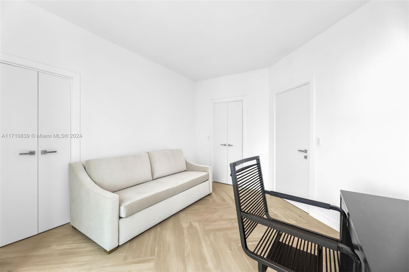 PORTOFINO TOWER CONDO - Residential