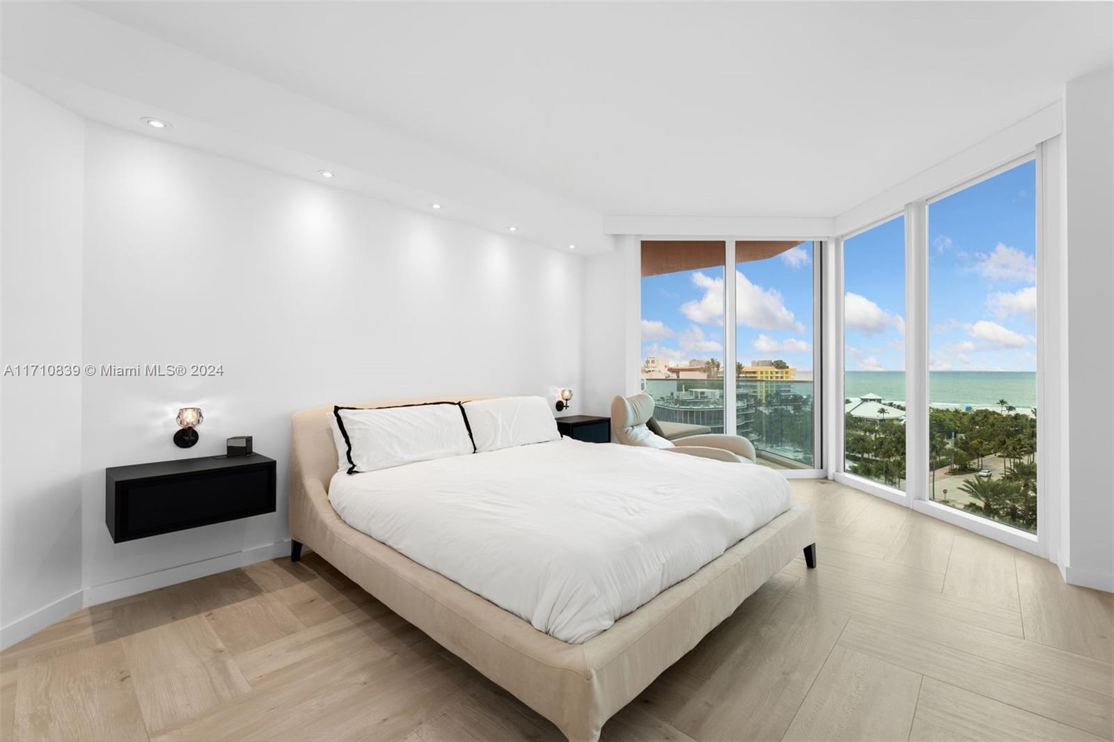 PORTOFINO TOWER CONDO - Residential