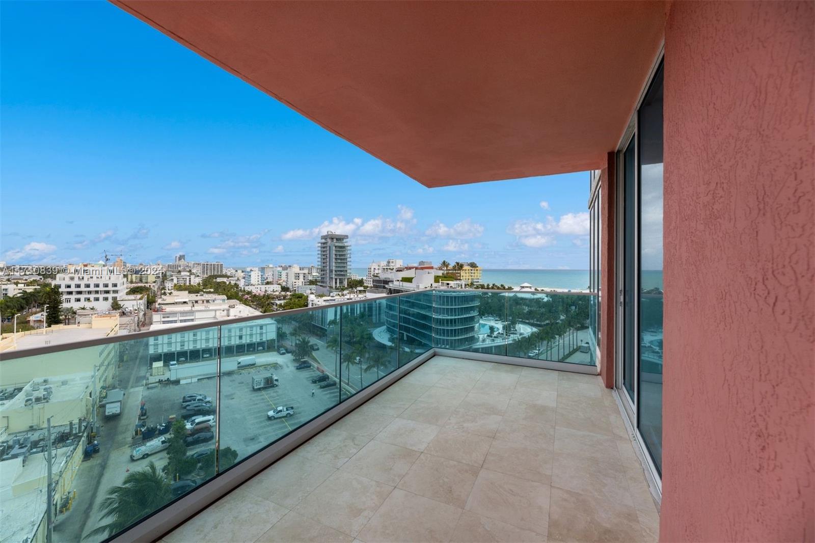 PORTOFINO TOWER CONDO - Residential