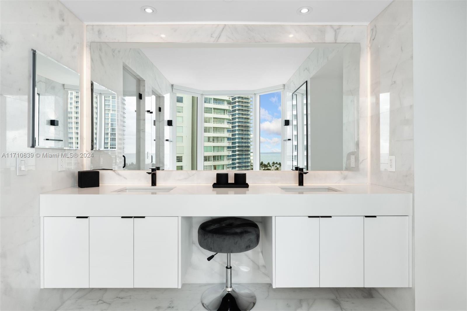 PORTOFINO TOWER CONDO - Residential