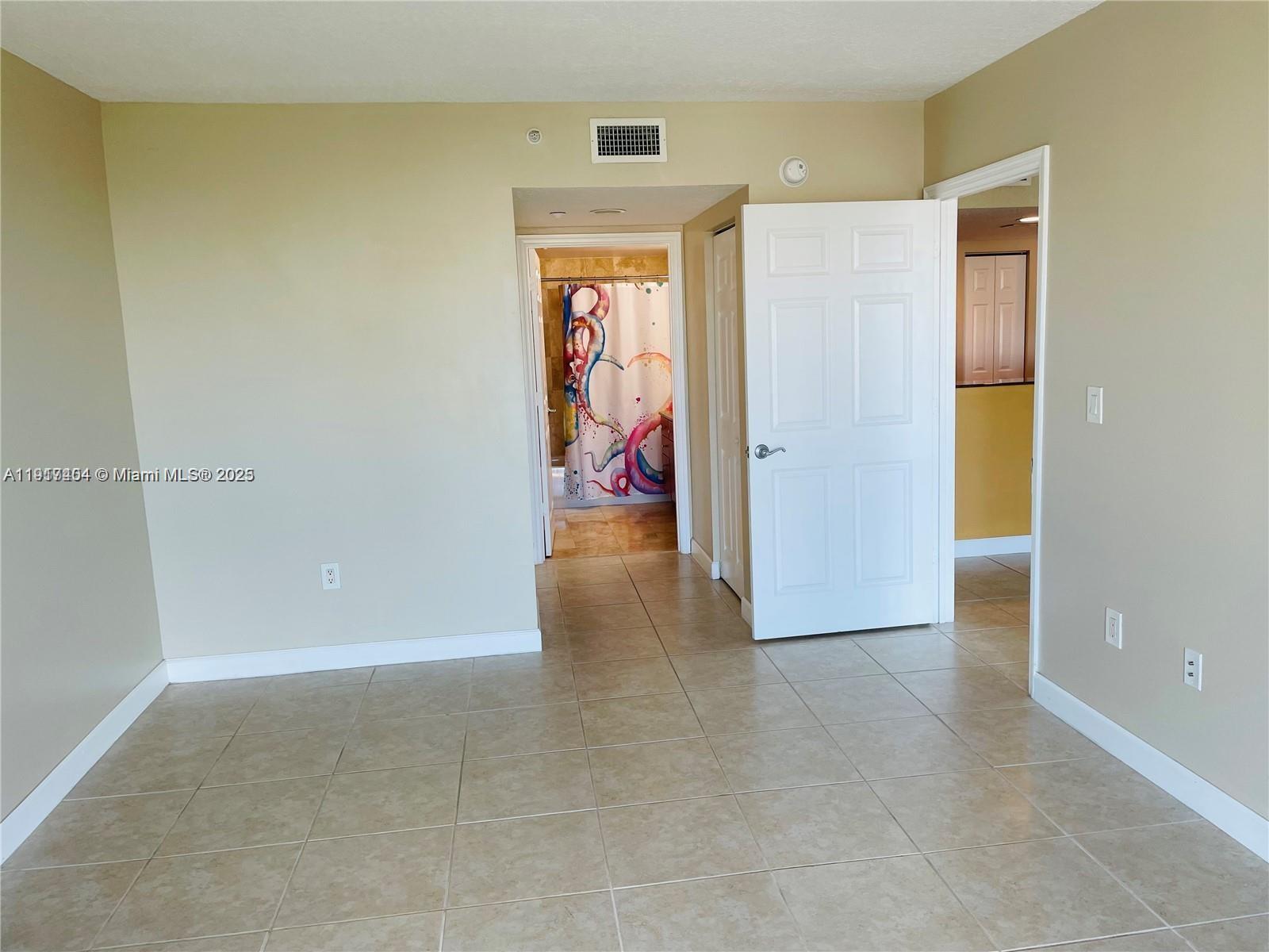 HALLANDALE BEACH PRIVATE - Residential Lease